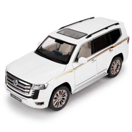 1:18 SCALE TOYOTA LANDCRUISER LC300-WHITE