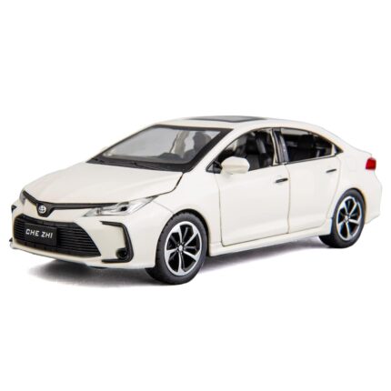 1:32 SCALE TOYOTA COROLLA- WHITE