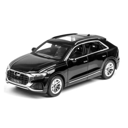 1.32 SCALE AUDI Q8-BLACK