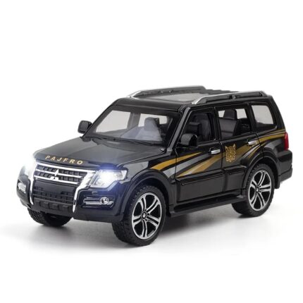 1.32 SCALE MITSUBISHI PAJERO-BLACK