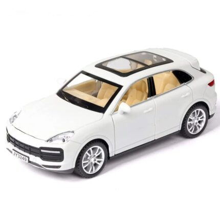 1.32 SCALE PORSCHE CAYENNE-WHITE