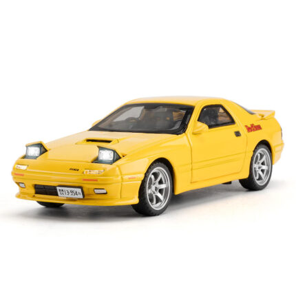 1.32 SCALE MAZDA RX7-YELLOW