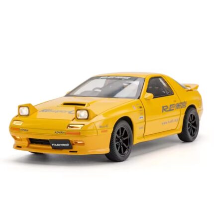 1.24 SCALE MAZDA RX7-YELLOW