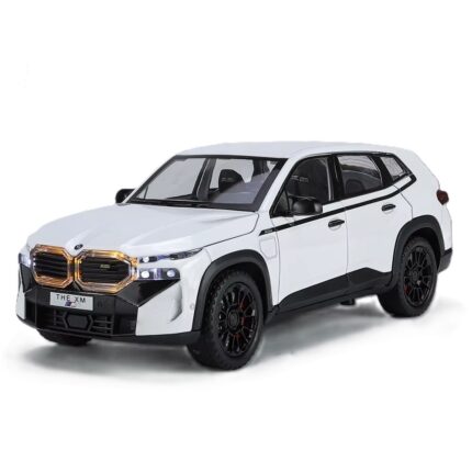 1.24 SCALE BMW XM-WHITE